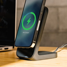 Load image into Gallery viewer, dark|High-quality wireless charging stand, MagSafe compatible
