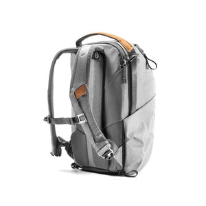 Peak Design Everyday Backpack, 20 Liter, Ash/Hellgrau