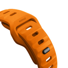 Load image into Gallery viewer, product_closeup|Armband für Smartwatch Apple Ultra in der Farbe Orange/Blaze
