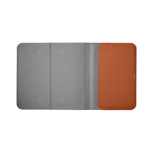 Load image into Gallery viewer, product_closeup|Orbitkey Hybrid Laptop Sleeve 14”, Terracotta
