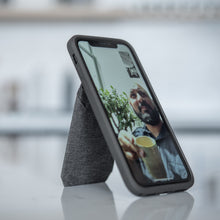 Load image into Gallery viewer, dark|Peak Design Mobile Wallet, Stand, Charcoal
