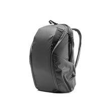 Load image into Gallery viewer, product_closeup|Peak Design Everyday Backpack Zip, 20 Liter, Schwarz
