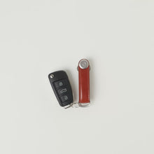 Load and play video in Gallery viewer, theme_color-#E4CBBC|Orbitkey Key Holder, Gray / Rose Gold
