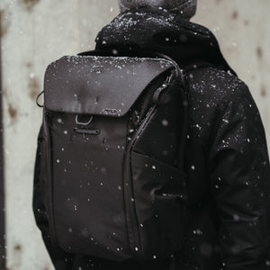 Iconic Peak Design Everyday Backpack in black