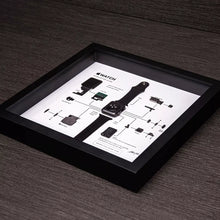 Laden Sie das Bild in den Galerie-Viewer, GRID Studio Watch 1st Gen (Series 0), Black
