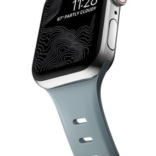 Load image into Gallery viewer, product_closeup|NOMAD Sportarmband Apple Watch Blau

