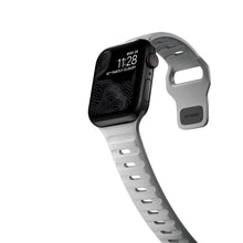 Load image into Gallery viewer, product_closeup|Apple Watch Sport Armband Grau
