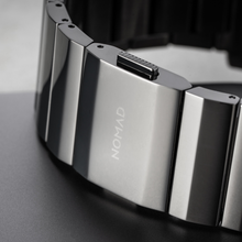Load image into Gallery viewer, dark|Apple Watch Steel Band Silver
