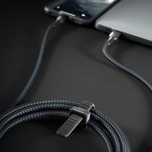 Laden Sie das Bild in den Galerie-Viewer, dark|USB-C zu Lightning Kabel 3m

