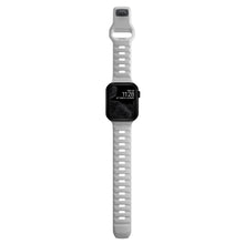 Laden Sie das Bild in den Galerie-Viewer, product_closeup|Apple Watch Strap in Lunar Gray
